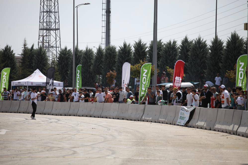 Konya’da ilk kez düzenlendi! Adrenalin tutkunları tozu dumana kattı 4